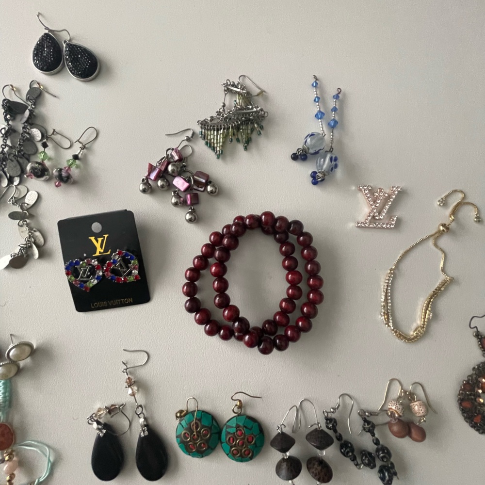 Earring and Bracelet Lot